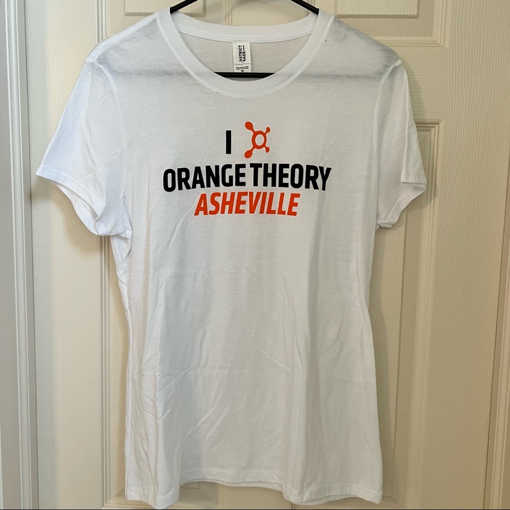 Orangetheory Asheville  short sleeve shirt white size medium